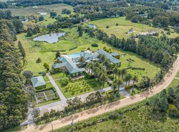 Campo · Chacra en Venta de 5 Ha con Importante Casa de 3.300 m²