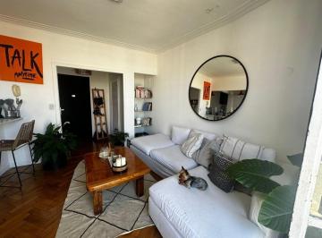 Departamento de 2 ambientes, Barrio Norte · Piso Alto - Todo Luz - Cochera - Av Pueyrredon y Vicente Lopez - 2 Ambientes