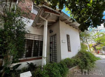 Casa · 152m² · 4 Ambientes · 1 Cochera · Casa de 3 Dorm. en Olivos