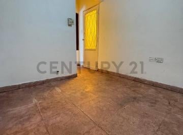 Departamento · 24m² · 1 Dormitorio · PH en Venta de 1 Dormitorio con Patio en La Plata.