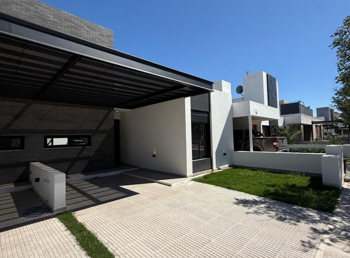 PH · 115m² · 3 Ambientes · 1 Cochera