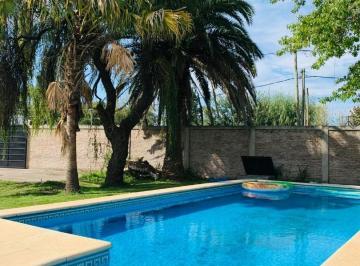 Quinta vacacional · 200m² · 1 Cochera · Venta Casa Quinta