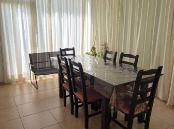 Casa de 6 ambientes, Neuquén · Duplex Barrio Cerrado La Peregrina