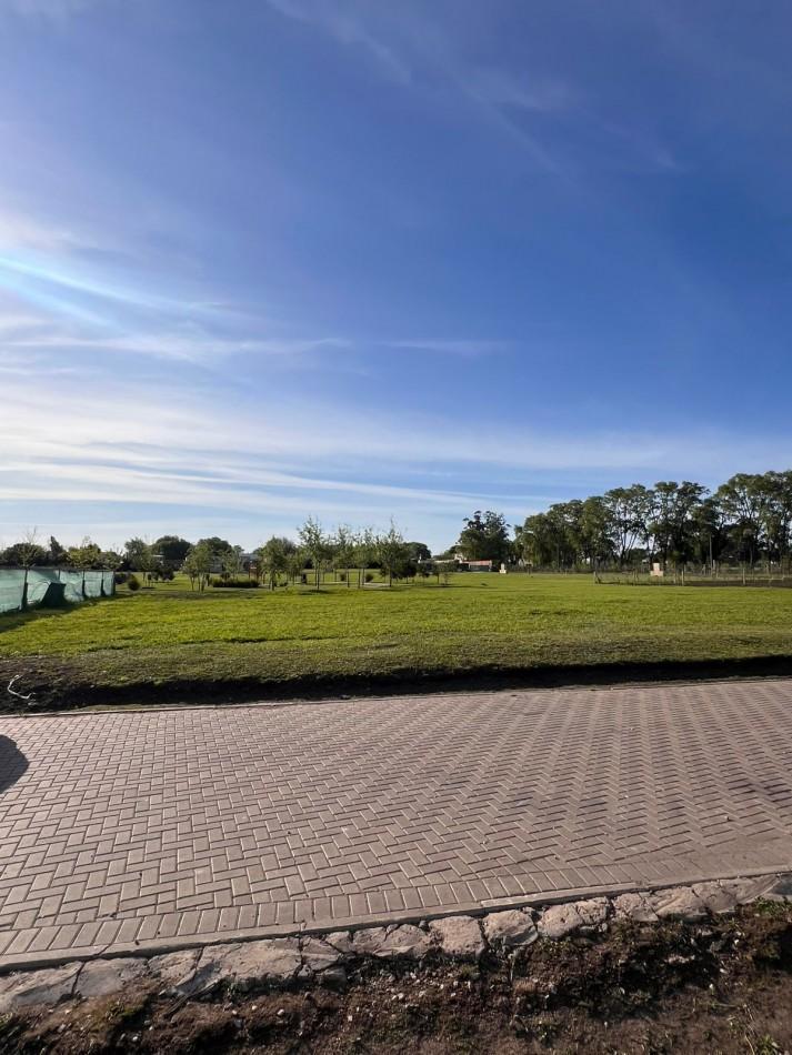 Lote 700m² en Developer Park, Barrio Privado Premium