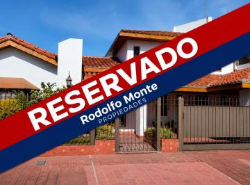 Casa de 5 ambientes, San Isidro · Chalet Cuatro Dorm. Quincho Jardin Pileta en Venta en Martínez