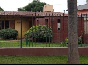 Casa · 120m² · 5 Ambientes · 2 Cocheras · Casa Villa Allende Lomas Sur 2 Dorm. Patio Cochera Apta Credito Bbva