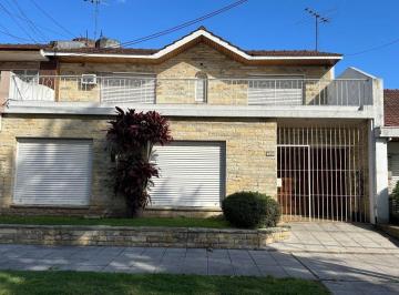 Casa de 6 ambientes, Lomas de Zamora · Https://youtu. Be/3fkrafz0gso