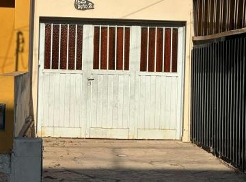 Casa de 5 ambientes, Córdoba · Hermoso PH en Barrio Los Naranjos! Oportunidad!