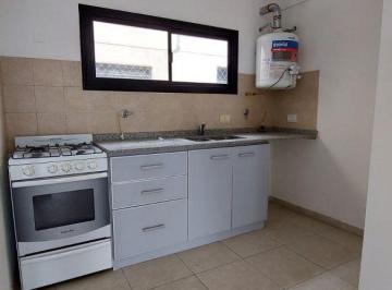 Departamento de 2 ambientes, Lomas de Zamora · Departamento Dos Ambientes con Cochera