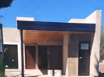 Casa · 68m² · 4 Ambientes · Casa en Roldan