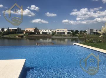 Casa · 50m² · 10 Dormitorios · 10 Cocheras · Test No Contactar - Terreno - Belgrano