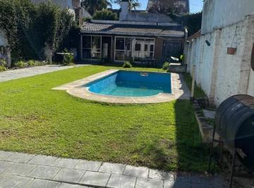 Casa de 9 ambientes, La Matanza · Casa 9 Ambientes con Parque y Piscina