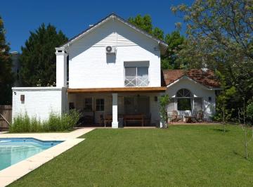 Casa de 6 ambientes, Pilar · Alquiler Anual en Mayling 3 Dorm + Playroom + Dep de Servicio + Lavadero + Pileta