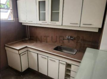 Departamento · 76m² · 3 Ambientes · Departamento en Venta en La Plata de 2 Dorm.