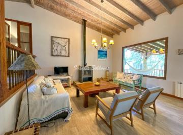 Casa de 4 ambientes, Costa Esmeralda · Venta Casa 4 Ambientes Entorno Arbolado Espacios Luminosos Costa Esmeralda
