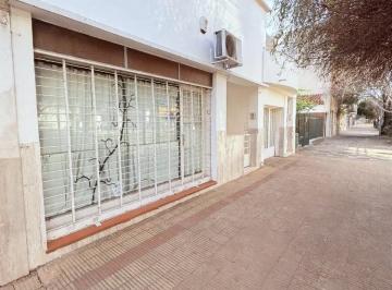 Casa · 150m² · 4 Ambientes · 1 Cochera · Casa PH Local en Venta Apto Crédito Barrio Norte La Plata