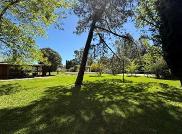 Casa · 150m² · 6 Ambientes · 4 Cocheras · Venta Casa 3 Dorm con Parque en Calle 475 y 139 Joaquin Gorina