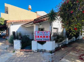 Casa · 110m² · 4 Ambientes · 1 Cochera · Chalet 4 Ambientes Venta Ramos Mejia