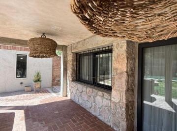 Casa de 7 ambientes, Villa Carlos Paz · Venta Hermosa Casa en Carlos Paz