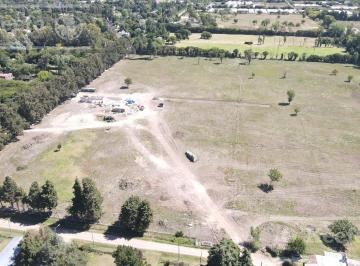 Terreno · 420m² · Lote en Venta Barrio Residencial Los Arces El Pato