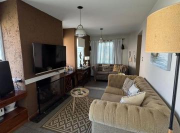 Casa de 5 ambientes, Moreno · Excelente Propiedad en Venta Dos Casas en Amplio Lote en Moreno Centroagregar a Favoritospublicado