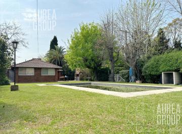 Casa · 110m² · 3 Ambientes · 2 Cocheras · Casa en Los Rosales