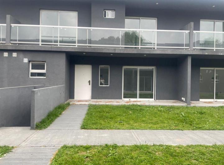 Departamento · 12m² · 3 Ambientes · 1 Cochera