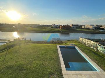 Casa · 235m² · 5 Ambientes · 2 Cocheras · Casa en Venta en El Naudir, Escobar, G. B. a. Zona Norte