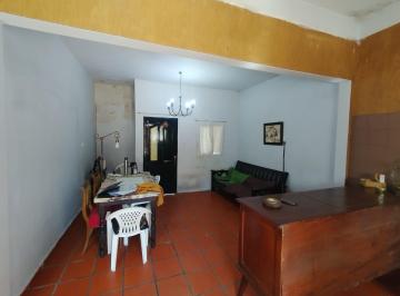PH · 80m² · 3 Ambientes · PH - Moron Sur