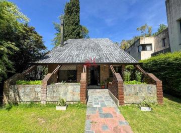 Casa · 95m² · 4 Ambientes · Casa Chalet en Venta en Indio Cuá Golf Club, Exaltación de La Cruz, G. B. a. Zona Norte