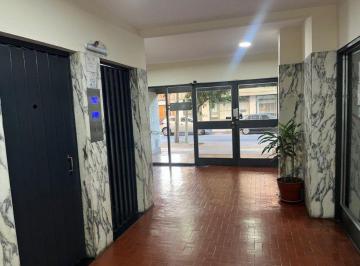 Departamento de 1 ambiente, Lanús · Departamento en Torre. Excelente Zona