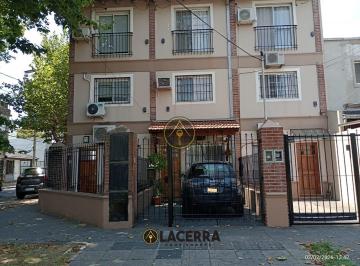 Casa · 91m² · 4 Ambientes · 1 Cochera · Triplex 4 Ambientes con Cochera en Munro Apto Credito