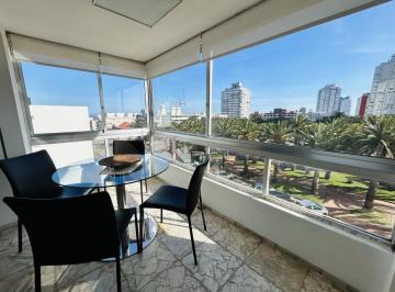 Foto1 · Cómodo Apartamento Ubicado en El Centro de La Peninsula de Punta del Este.