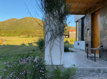 Casa de 4 ambientes, Villa Giardino · Casa a Estrenar en Pueblo Nativo Golf. Muy Buena Calidad