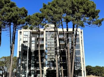 Departamento · 85m² · 3 Ambientes · 1 Cochera · Departamento Positive Tower III y IV Pinamar 3 Amb Frente Cochera Cubierta