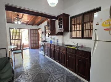 Casa de 4 ambientes, Berazategui · Venta Casa 4 Ambientes Ranelagh Pileta Quincho