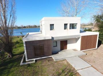Casa · 164m² · 5 Ambientes · Casa Al Lago en Isla del Este Lote 178 | Frente Al Agua
