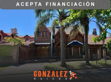 Casa · 171m² · 5 Ambientes · 3 Cocheras · Casa en Ciudad Evita - 5 Ambientes