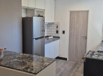 Departamento · 98m² · 5 Ambientes · 1 Cochera · Garay y Cordoba. Departamento en Venta de 3 Dorm.!