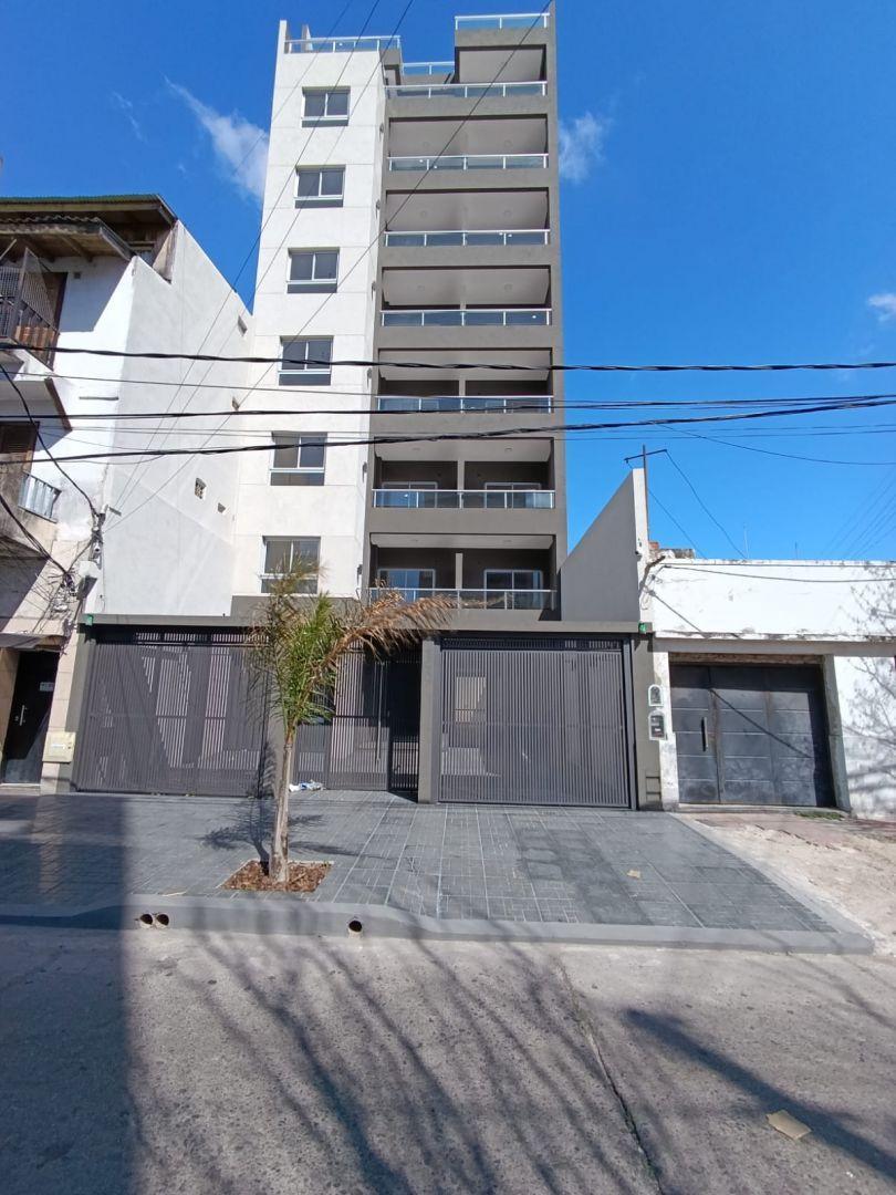 SAAVEDRA 4100. Entre 9 de julio y Garavano