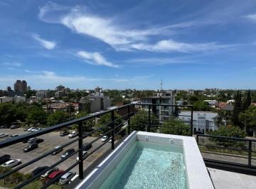Departamento · 96m² · 3 Ambientes · 1 Cochera · Triplex de 3 Amb en Venta con Terraza y Pileta Propia Tigre