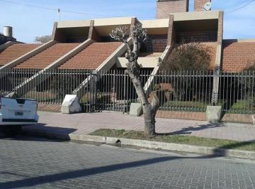 Casa · 345m² · 5 Ambientes · 1 Cochera · Casa en Venta Cosquin Ubicacion Ideal