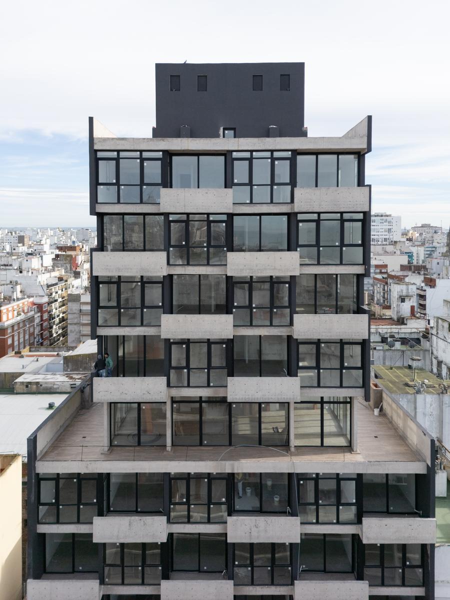 Depto 2 amb, 52m² con cochera y balcón — Centro