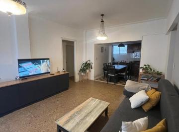 Departamento · 80m² · 3 Ambientes · 1 Cochera · Dpto 3 Amb C/ Cochera Sobre Av Luro con Vista Lateral Al Mar
