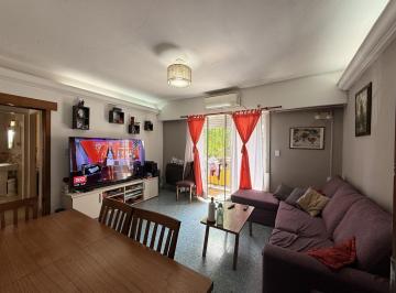 PH · 65m² · 3 Ambientes · Departamento Tipo Casa Al Frente con Balcón y Terraza