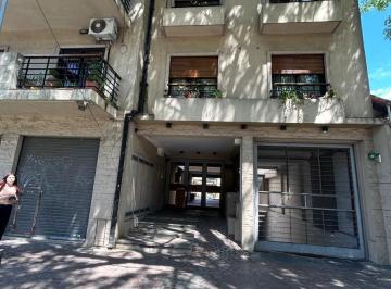 Departamento · 60m² · 3 Ambientes · 2 Cocheras · Departamento en Turdera