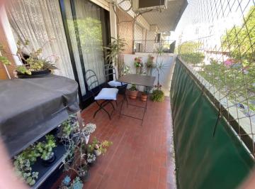 Departamento · 81m² · 4 Ambientes · Impecable Departamento de 4 Ambientes en Florida - Venta