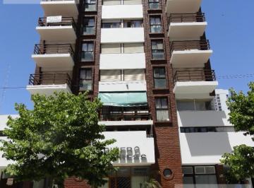 Departamento · 90m² · 4 Ambientes · 1 Cochera · Departamento en Venta - Pinamar