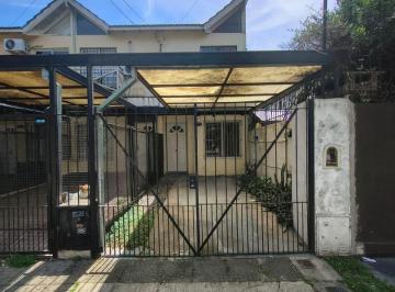 Casa · 70m² · 3 Ambientes · 1 Cochera · PH Tipo Duplex en Venta - Ituzaingó Norte - Quesada Al 600