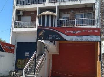 Edificio de 7 ambientes, Berazategui · Venta en Block Berazategui 4 Departamentos 2 Locales + Casa Ideal Inversores.
